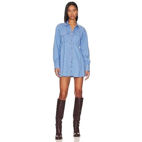 WE THE FREE Sammi Denim Mini Blue Size Medium Casual comfort long sleeve - Picture 1 of 8